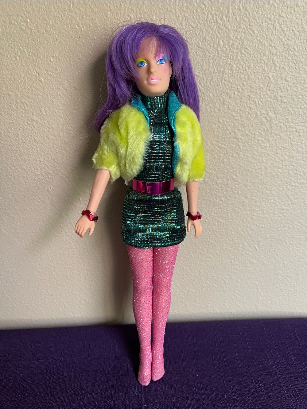 1986 Hasbro Jem Truly Outrageous Clash of the Misfits Doll Complete Clothes
